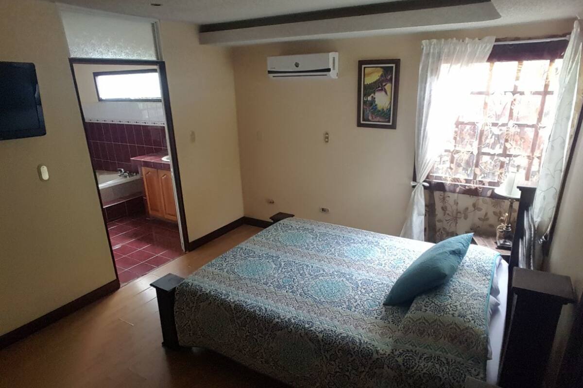 Comfort Double Room, 1 Queen Bed, Non Smoking, Private Bathroom | Free WiFi