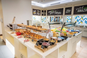 Tägliches inbegriffenes Frühstücksbuffet