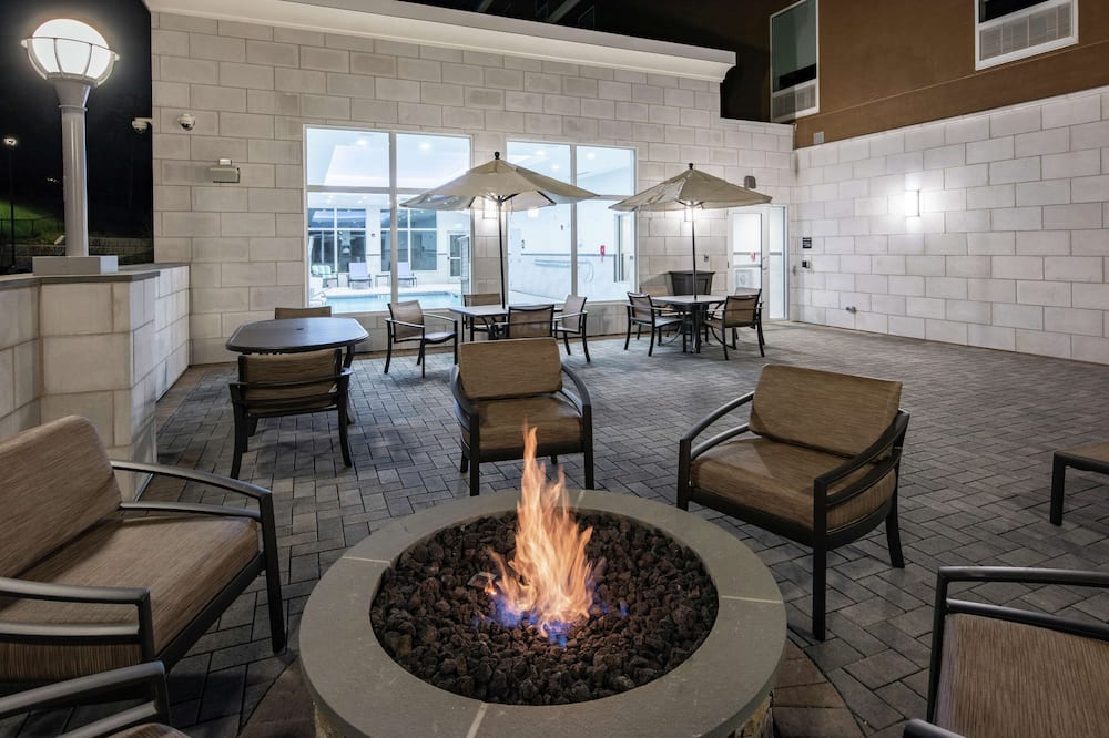 Hampton Inn & Suites Rocky Hill - Hartford South