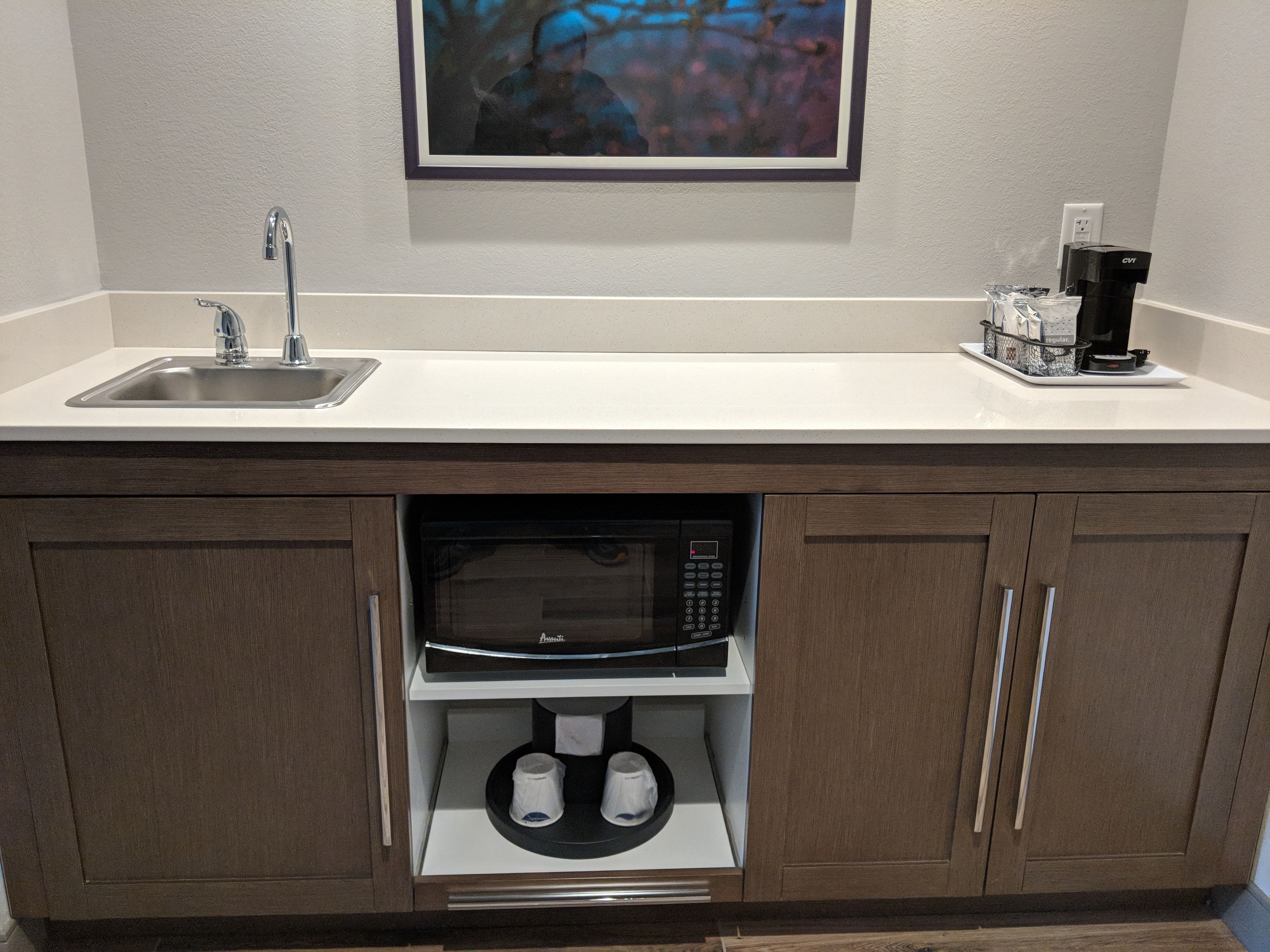 studio, 1 king bed, refrigerator & microwave (wet bar) | laptop workspace, blackout curtains, free wifi