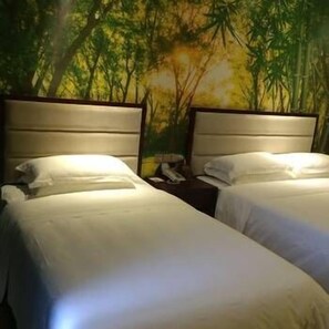 Room - Longquan Hotel (Ya'an)