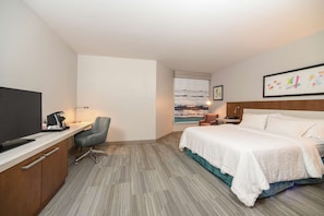 Habitación, 1 cama King size, con acceso para personas discapacitadas (3x3 Shower) | Ropa de cama de alta calidad y camas con pillow-top