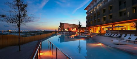 Alberca al aire libre