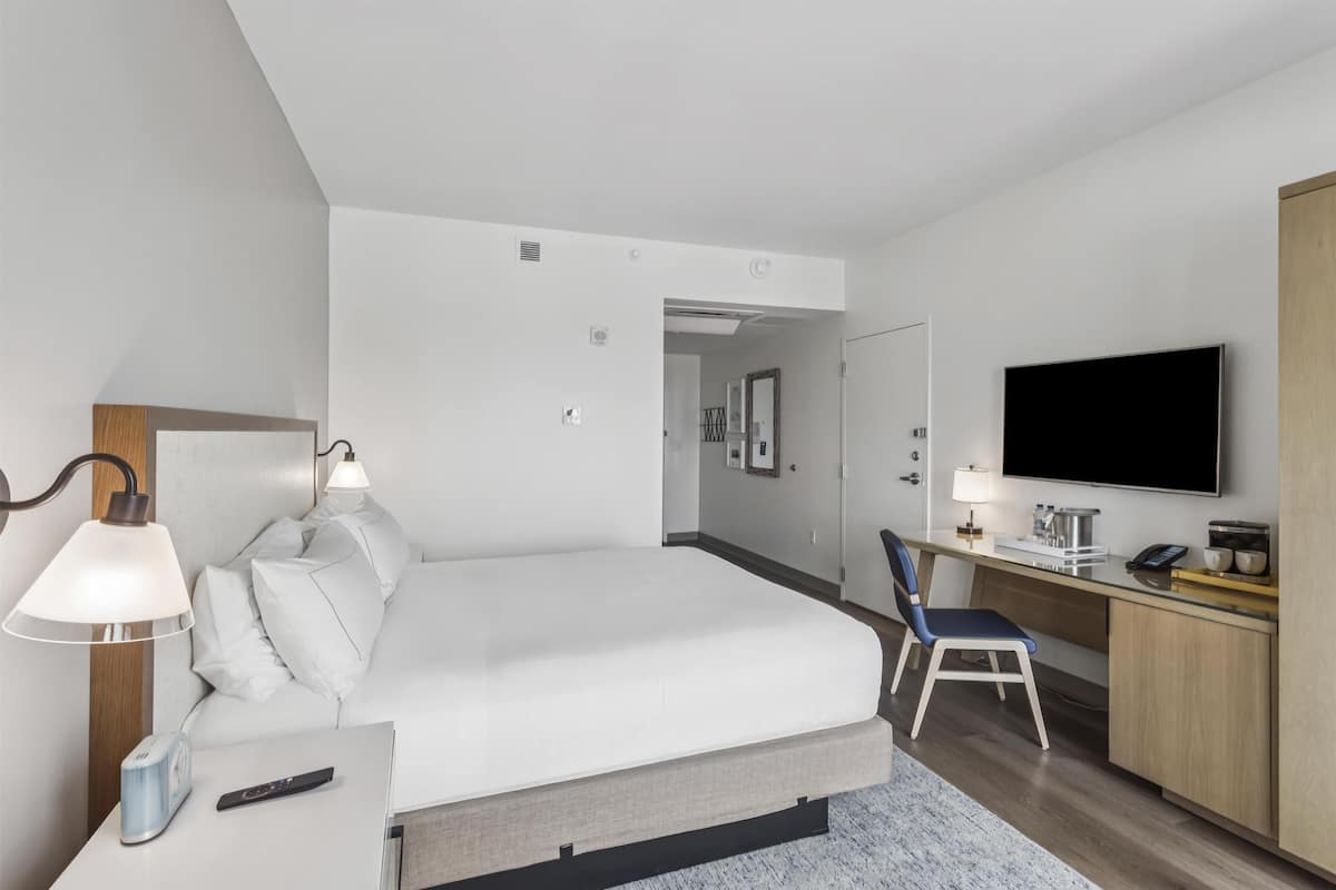 Egyptian cotton sheets, premium bedding, Tempur-Pedic beds, in-room safe