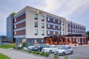 Exterior - Home2 Suites by Hilton Rochester Mayo Clinic Area (Rochester)