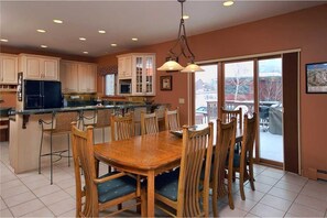 House, Multiple Beds (Iron Oak Duplex I) | Private kitchen | Fridge, microwave, oven, stovetop