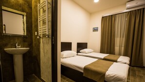 Standard Double Room | 1 bedroom, in-room safe, iron/ironing board, WiFi (free) - 5 Rooms Mini-Hotel & Tours (Yerevan)
