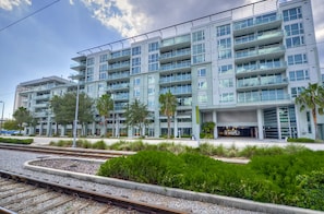 Property entrance - NEW Two bedroom condo in Channelside Tam (Tampa)