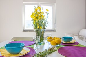 Appartement | Dineren op de kamer