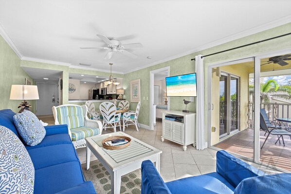 Flat-screen TV, DVD player, stereo, offices