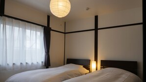 Villa | 2 bedrooms, desk, iron/ironing board, WiFi (free) - Sennichi House (Kanazawa)