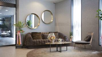 Sittområde i lobbyn