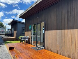 Habitación de diseño | Ropa de cama de alta calidad y colchones con acolchado adicional