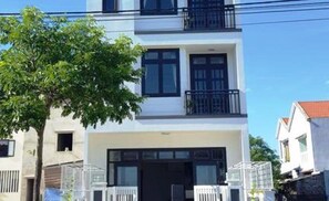 Pintu masuk interior