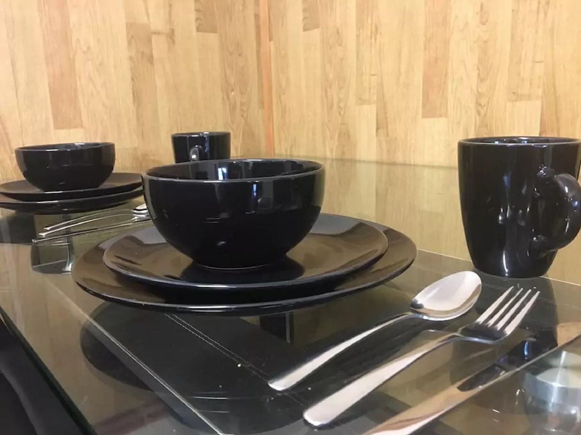 Home in Perth's Best Location (minutes from Beach) — image 2