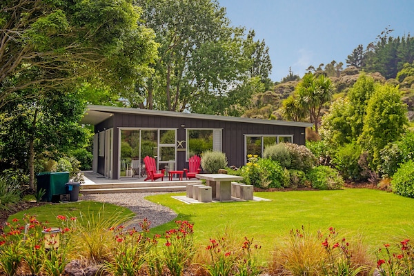 Deluxe House, 3 Bedrooms, Accessible, 2 Bathrooms