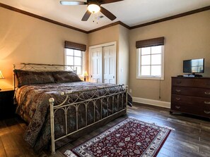 2 habitaciones, wifi gratis y ropa de cama 