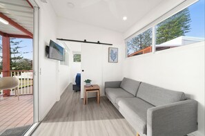 Accès au Wi-Fi (inclus), literie fournie, accessible en fauteuil roulant