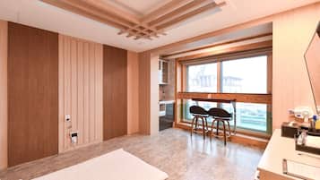 傳統客房, 海景 (Mid-level floor) | 免費 Wi-Fi