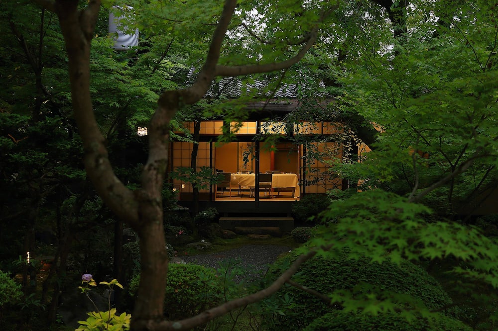 Nanzenji sando KIKUSUI