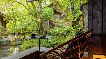 Luxury Suite 101 | Balcony view