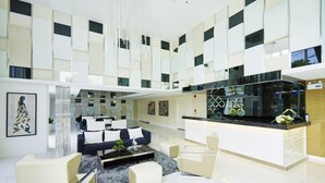 Unclassified image, 3 of 8, button - VIP Honeymoon Suite (Pattaya)
