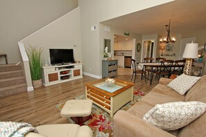 Smart-TV, Netflix, DVD-spiller og bøker