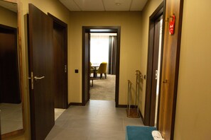 Comfort Suite, 1 King Bed