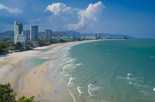 Tropical Hill by Melody Hua-Hin