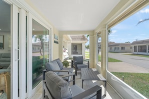Terrace/patio - Island House Beach Resort V7 (Siesta Key)