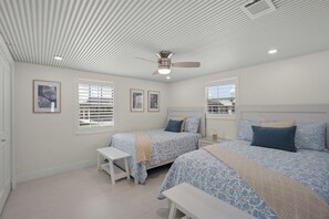 2 bedrooms, internet - Island House Beach Resort V7 (Siesta Key)