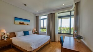 Apartamento superluxo, 2 quartos, vista para a piscina | 2 quartos, roupas de cama premium