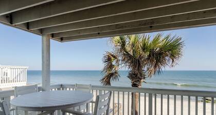 2 Bedroom Ocean Front End Unit in Ocean Dunes!
