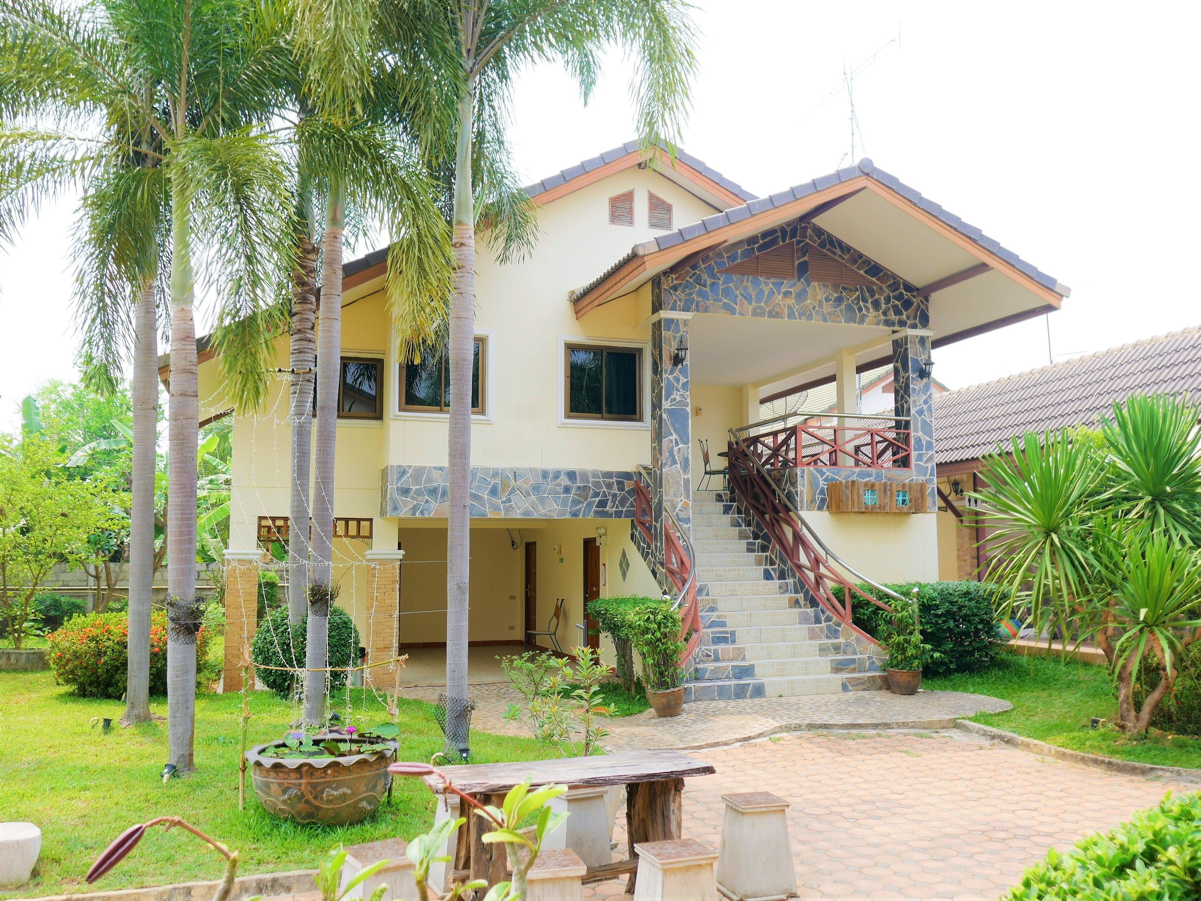 واجهة المنشأة