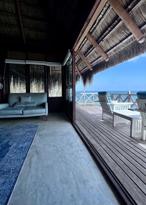 Comfort Chalet | 6 bedrooms, Egyptian cotton sheets, premium bedding, down duvets - Moyeni Lodge (Vilanculos)