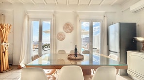 Villa - 3 sovrum - privat pool - havsutsikt | Vardagsrum | 50-tums platt-tv med kabelkanaler, tv och dvd-spelare