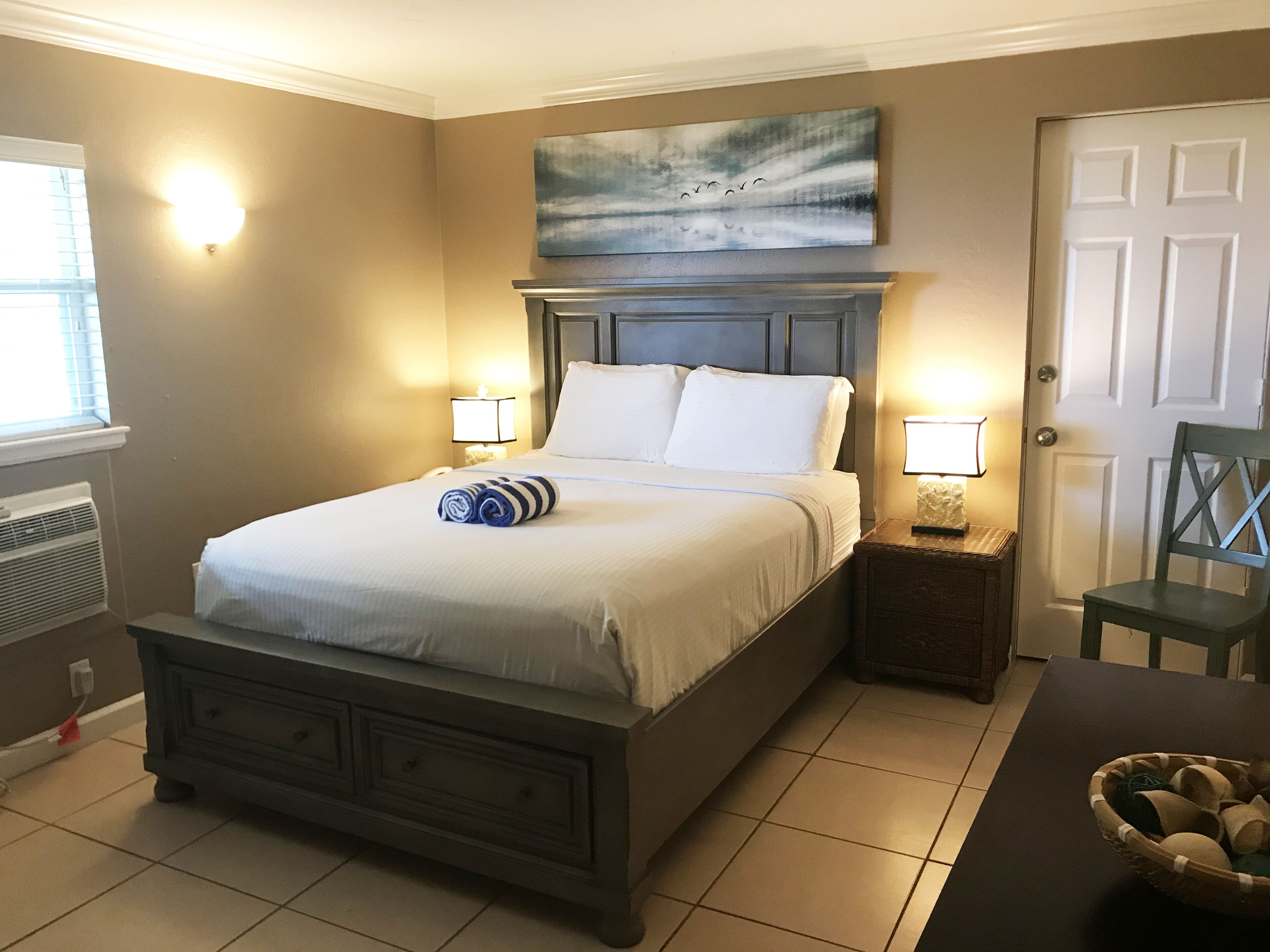 مكواة/لوح كي وواي فاي مجانًا وملاءات أسرّة