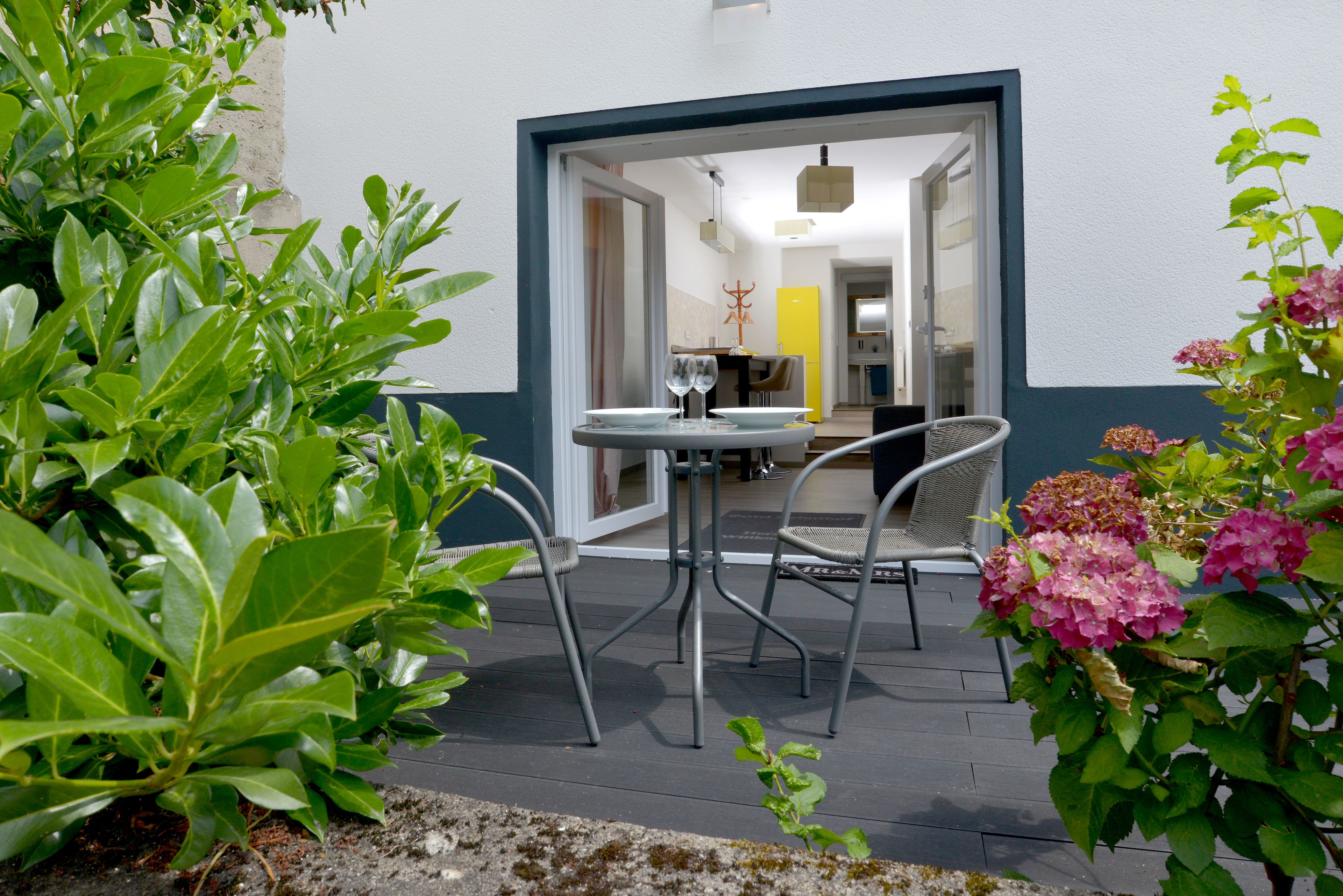 apartment | hypo-allergenic bedding, minibar, desk, soundproofing