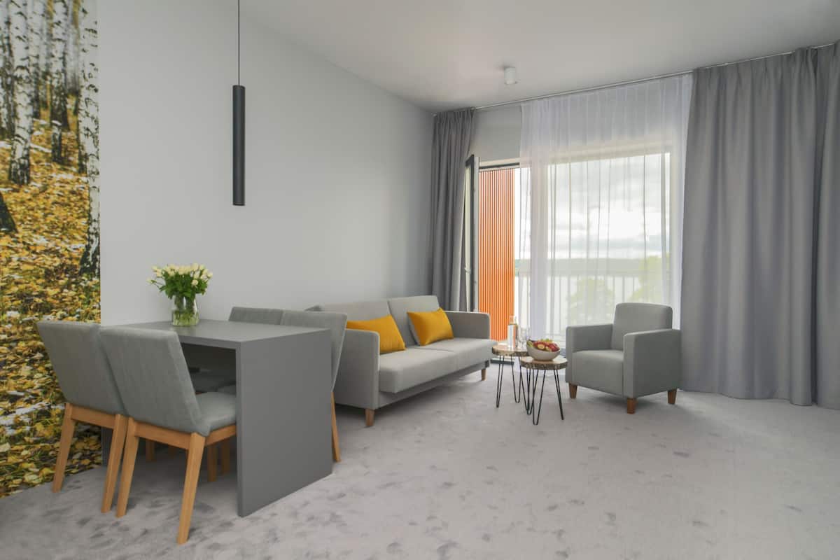 Apartment, 1 Bedroom, Terrace | Premium bedding, in-room safe, desk, rollaway beds