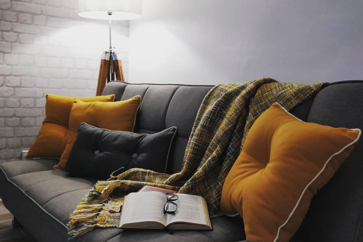 Appartement, 2 slaapkamers, op benedenverdieping | Woonruimte | Een flatscreentelevisie