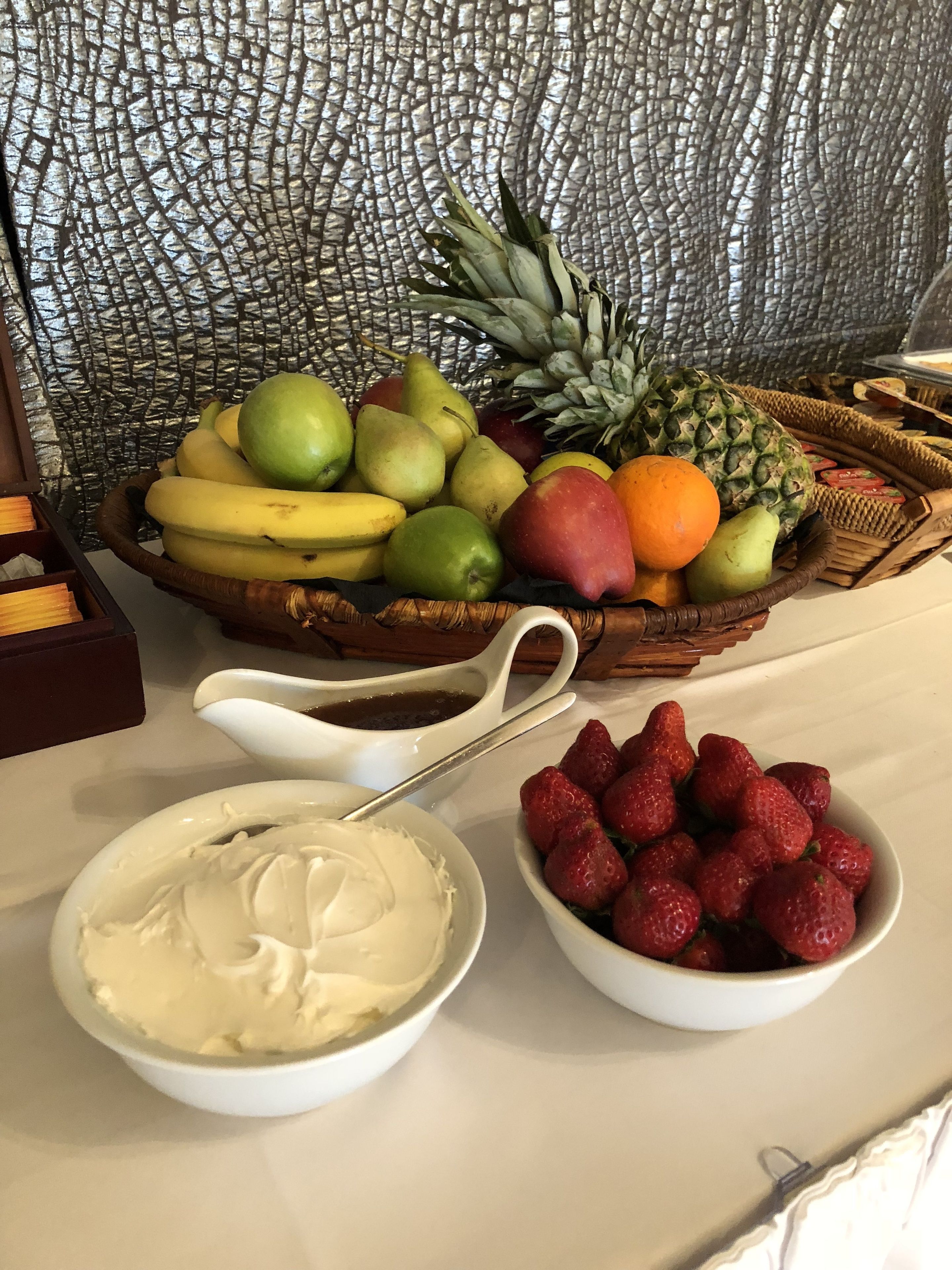 Daily buffet breakfast for a fee