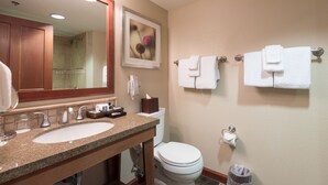 Unclassified image, 3 of 16, button - Luxurious, spacious studio ski in/out at the Resort at Squaw Creek. Sleeps 2-3. (Olympic Valley)
