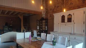 Petit déjeuner continental compris tous les jours