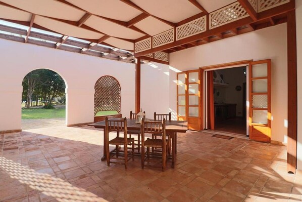 Apartment | Terrace/patio