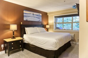 1 chambre, fer et planche à repasser, accès au Wi-Fi (inclus)