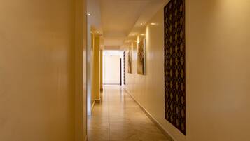 Lorong