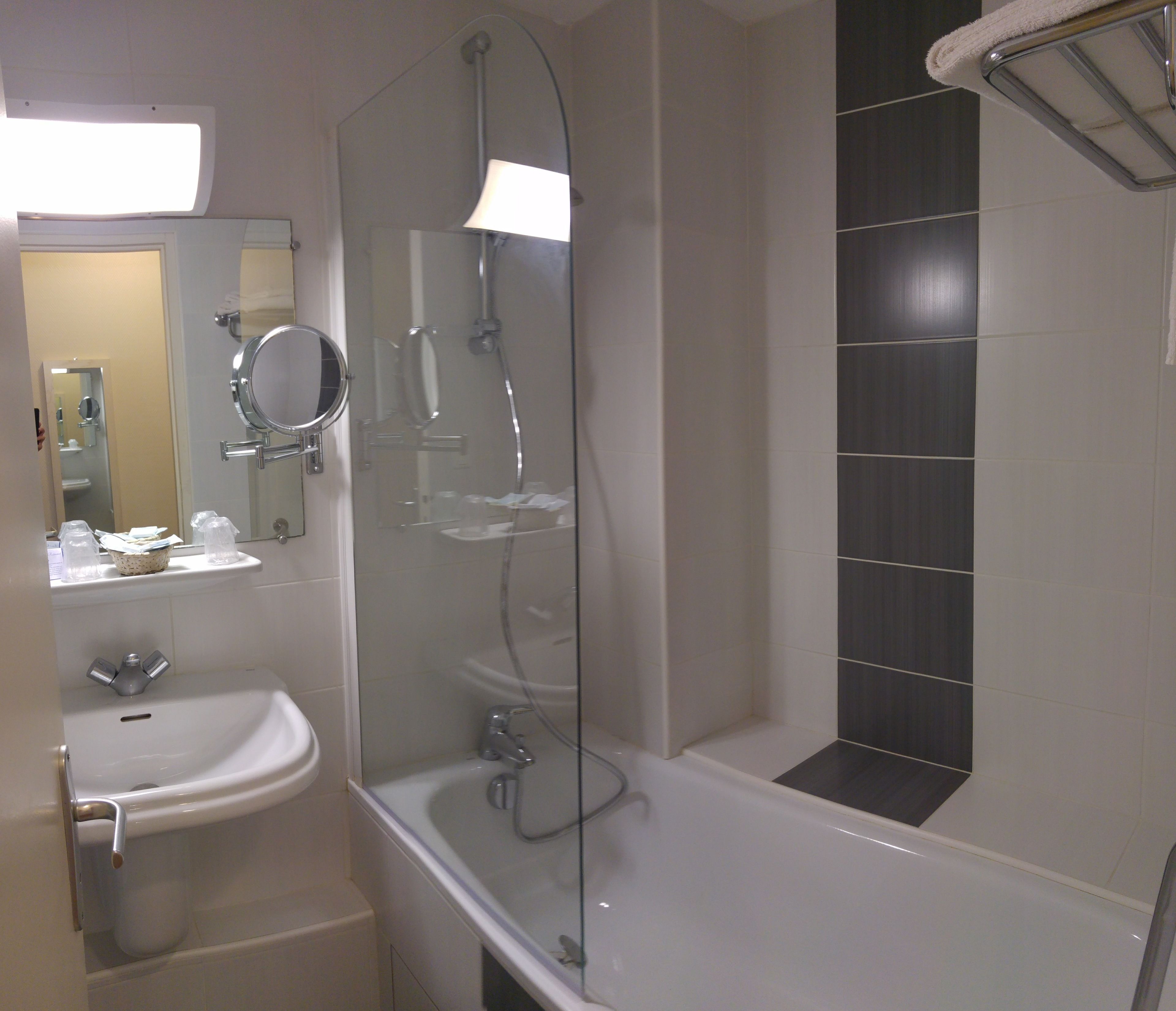 double room, balcony, sea view | bathroom | free toiletries, hair dryer, towels