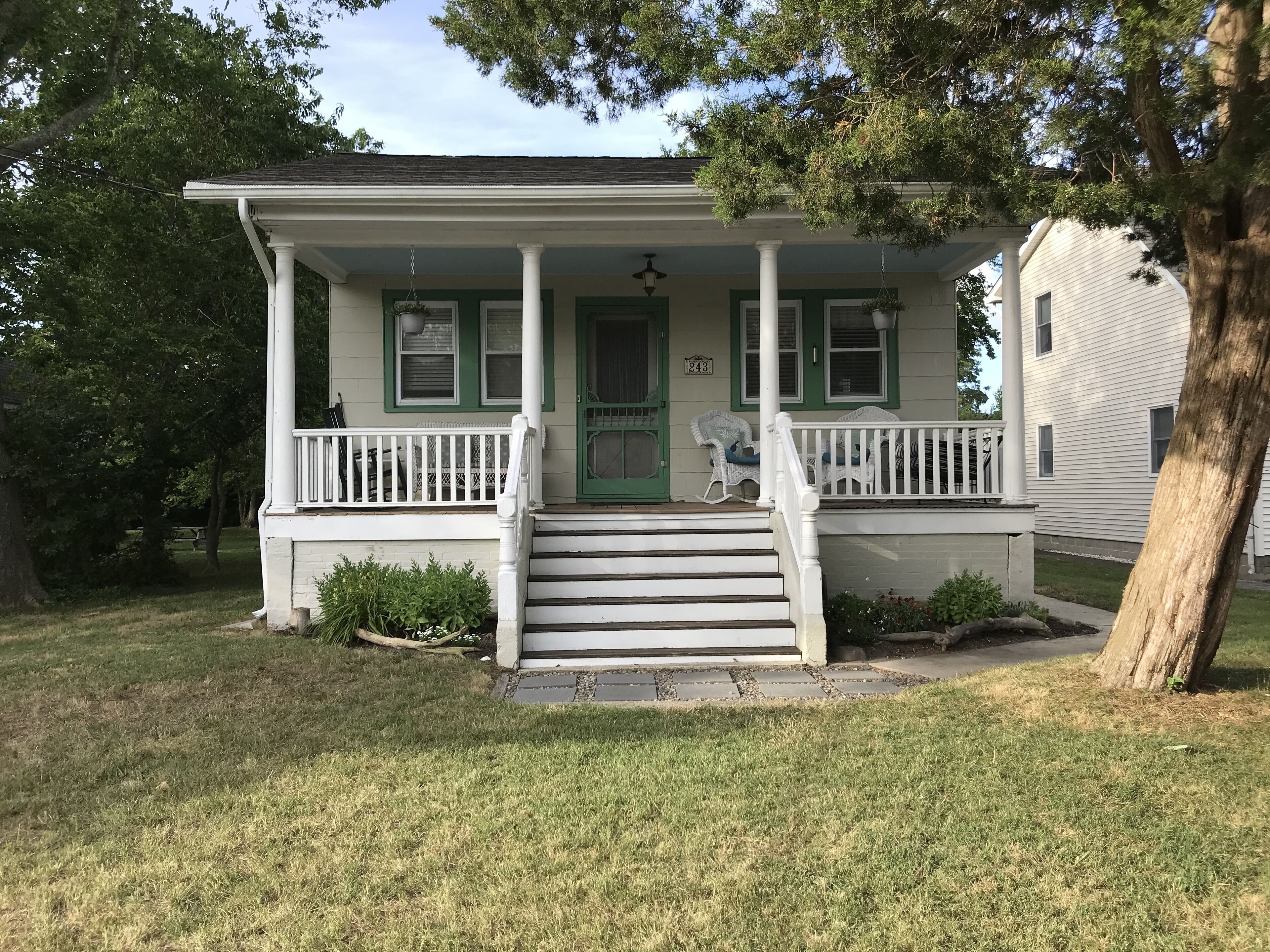 Beautifully Renovated Cottage in West Cape May. 