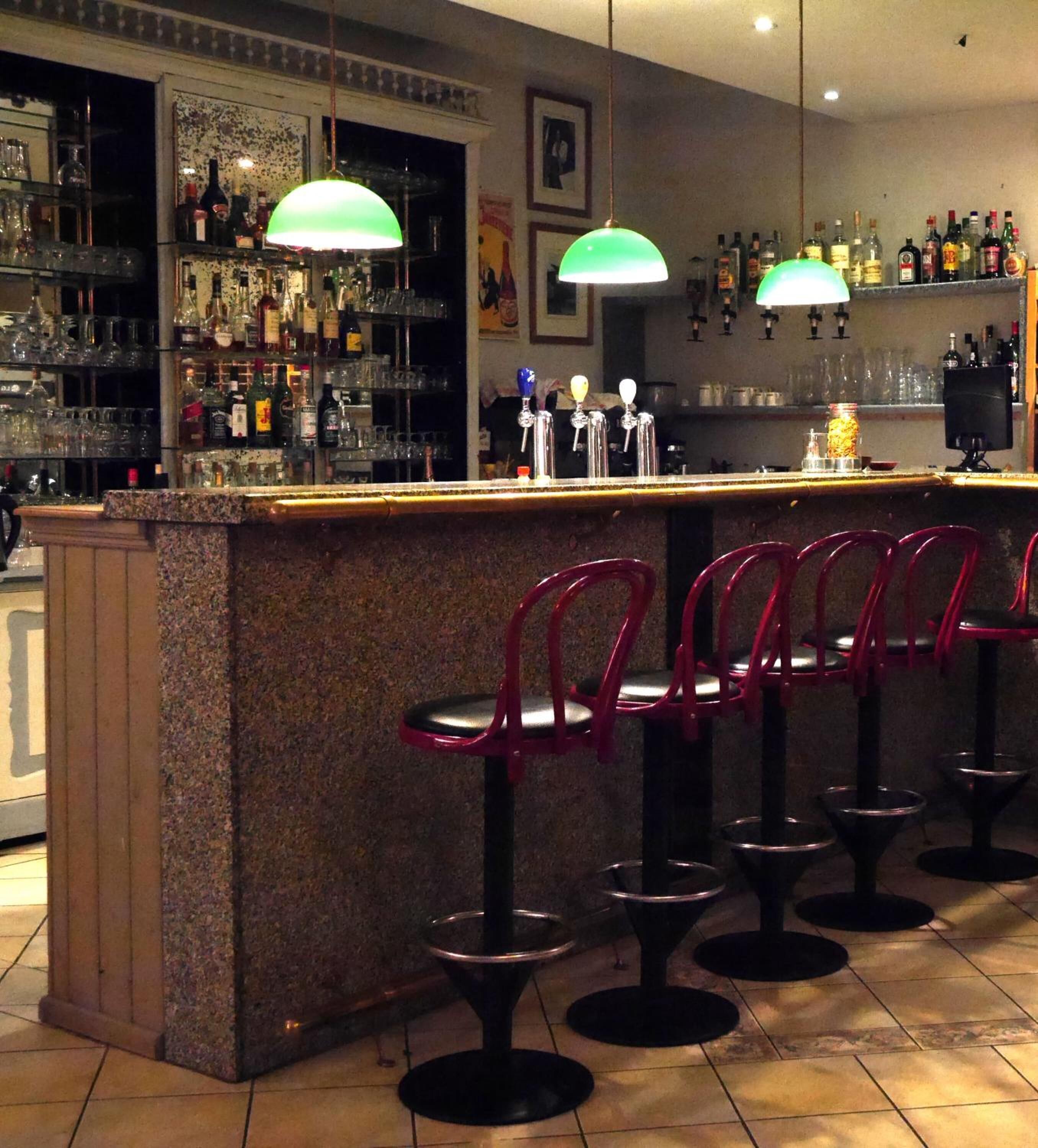 Bar (in der Unterkunft)