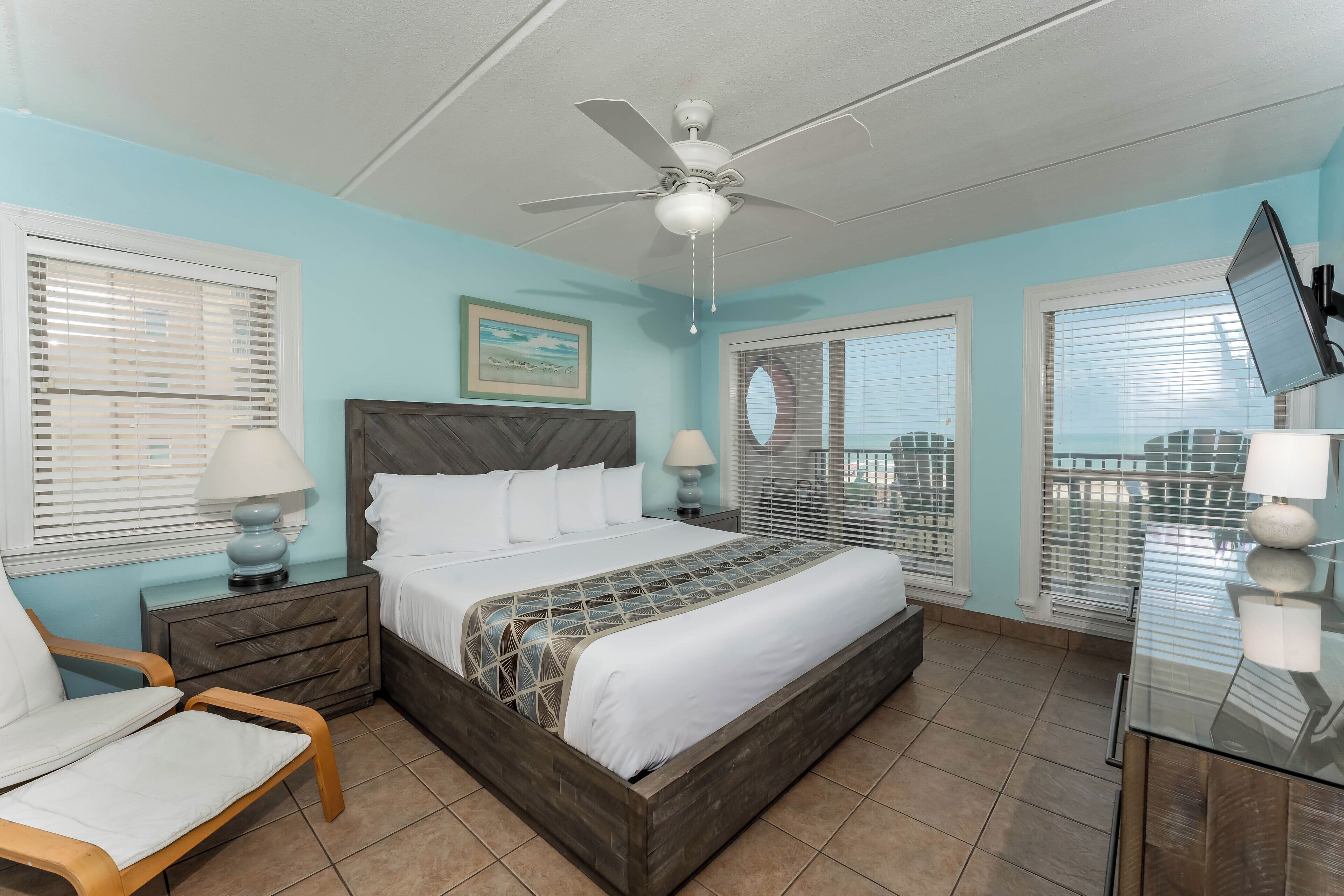 3 bedrooms, iron/ironing board, Internet, bed sheets